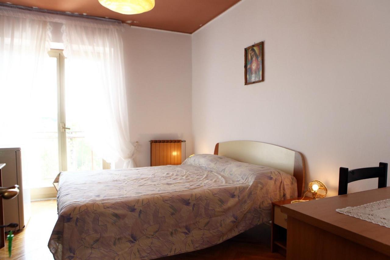 Rooms Torcello - With Shared Bathroom 포르토로즈 외부 사진