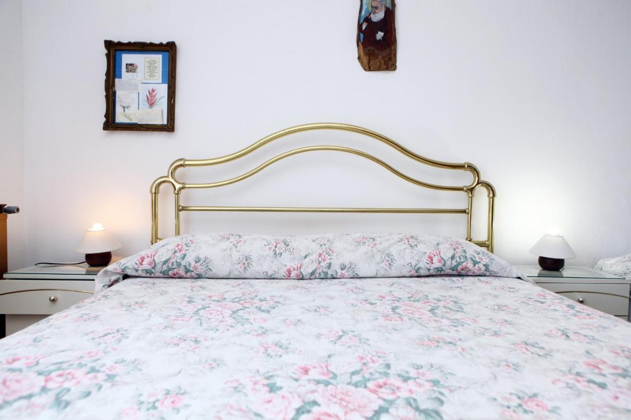 Rooms Torcello - With Shared Bathroom 포르토로즈 외부 사진